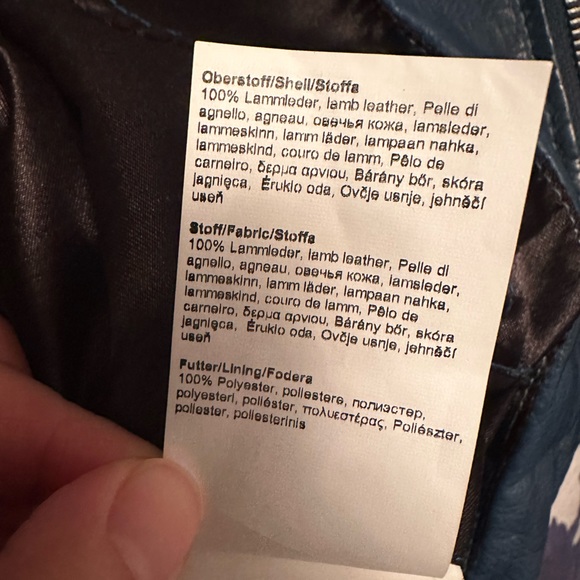 Ladies’ Lambskin Leather Jacket - Picture 7 of 10